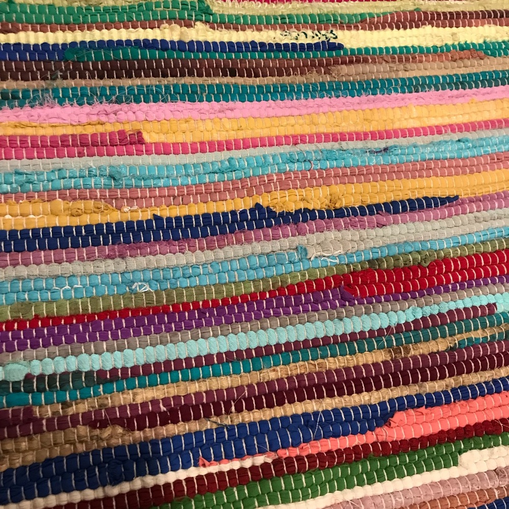 Chindi | Colorful Woven Rag Rug - Picture 4 of 6